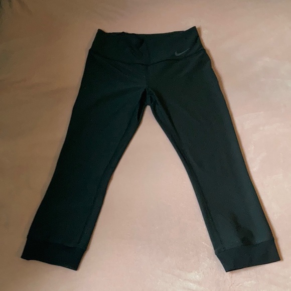 NWOT Nike Leggings - Picture 3 of 10